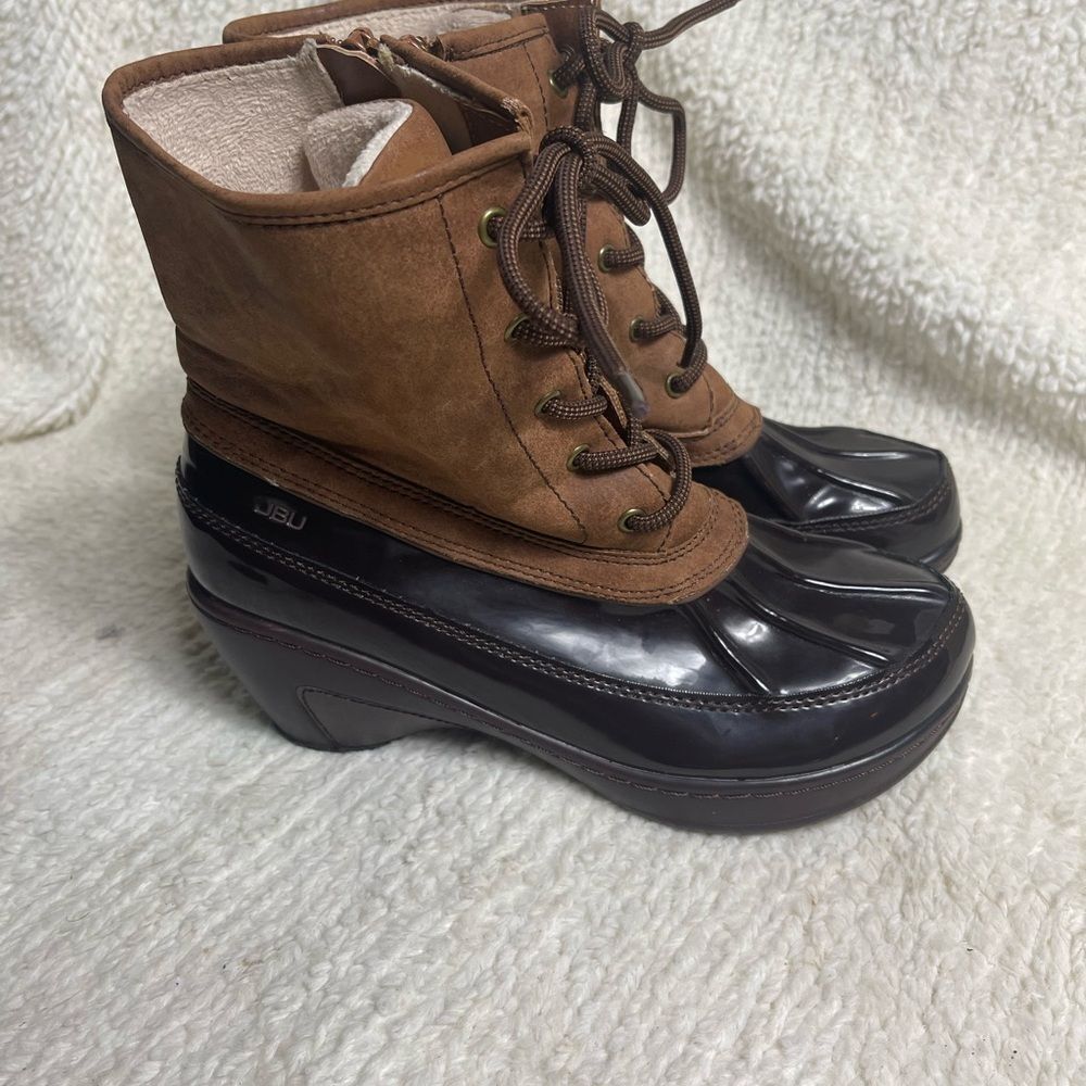 JBU Women's Two-Tone Synthetic Brown Winter lace up wedge Boots SZ9M